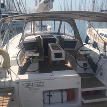 Dufour 390