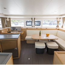 Lagoon 450 F