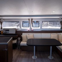 Lagoon 450 F