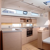 Beneteau Oceanis 46