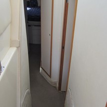 Sea ray 400 sedan bridge