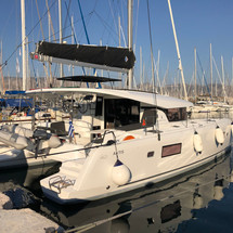 Lagoon 42