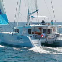 Lagoon 450 F