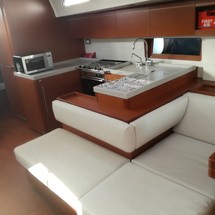 Beneteau Oceanis 51.1