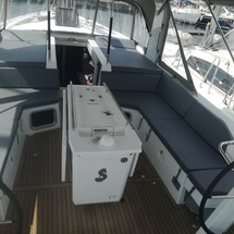 Beneteau Oceanis 51.1
