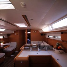 Jeanneau Sun Odyssey 439