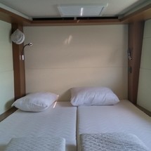 Lagoon 50