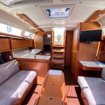 Dufour 382