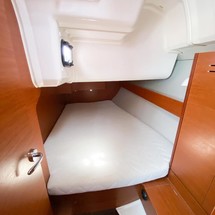 Dufour 382