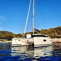 Fountaine Pajot Astréa 42