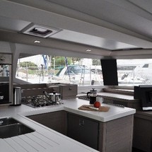 Fountaine Pajot Astréa 42