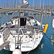 Beneteau First 35