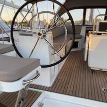 Jeanneau 54