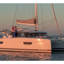 Fountaine Pajot Astrea 42