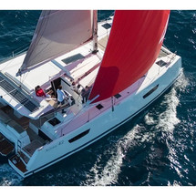 Fountaine Pajot Astrea 42