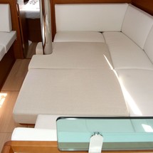 Jeanneau Sun Odyssey 389