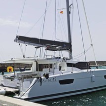 Fountaine Pajot Astréa 42