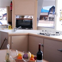 Lagoon 400
