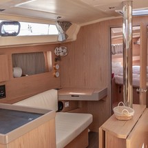 Beneteau Oceanis 41.1