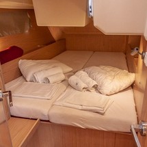 Beneteau Oceanis 41.1