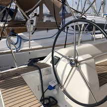 Dufour 382