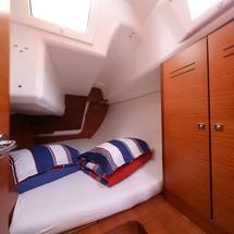 Dufour 350