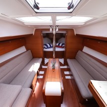 Dufour 350