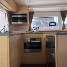Lagoon 450 F
