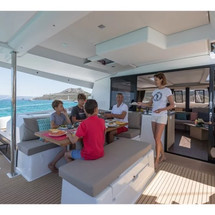 Fountaine Pajot Saona 47