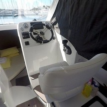 Beneteau Antares 8