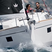 Beneteau Oceanis 38
