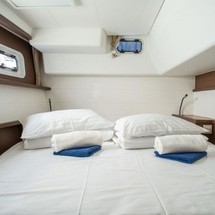 Lagoon 450 S