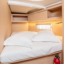 Beneteau Oceanis 46.1