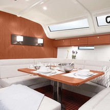 Bavaria Cruiser 51