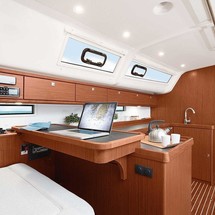 Bavaria Cruiser 51