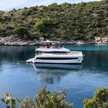 Fountaine Pajot MY 44