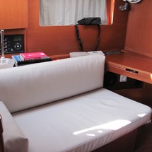 Beneteau Oceanis 41.1