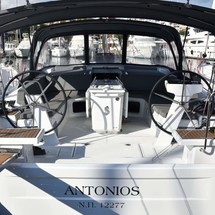 Beneteau Oceanis 51.1