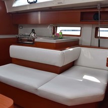 Beneteau Oceanis 51.1