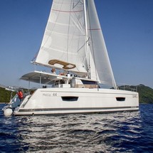 Fountaine Pajot Helia 44
