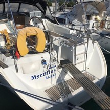 Beneteau Oceanis Clipper 423