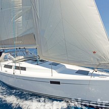 Hanse 385