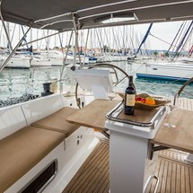 Hanse 505