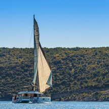 Lagoon 560