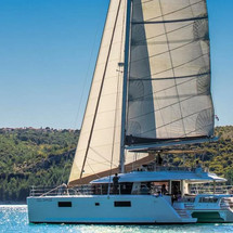 Lagoon 560