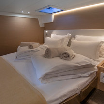 Lagoon 560