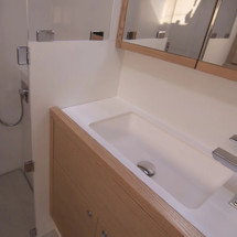 Lagoon 560