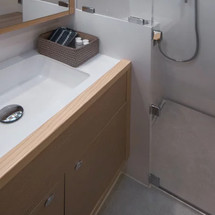 Lagoon 560