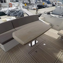 Jeanneau Prestige 590 Fly