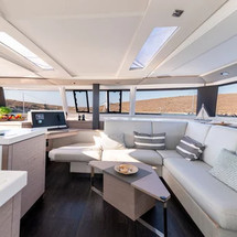 Fountaine pajot 47